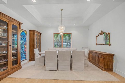 Casa en venta en Miami, Florida, 5 dormitorios, 444.82 m2 № 2049349 - foto 8