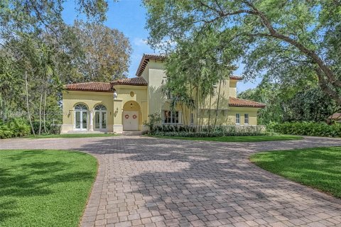Casa en venta en Miami, Florida, 5 dormitorios, 444.82 m2 № 2049349 - foto 3