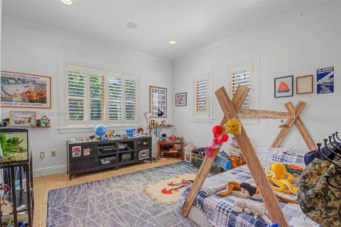 Casa en venta en Miami, Florida, 5 dormitorios, 444.82 m2 № 2049349 - foto 28