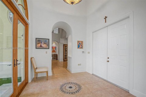 Casa en venta en Miami, Florida, 5 dormitorios, 444.82 m2 № 2049349 - foto 5