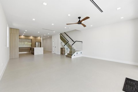 Adosado en venta en Fort Lauderdale, Florida, 3 dormitorios, 252.97 m2 № 2268478 - foto 17