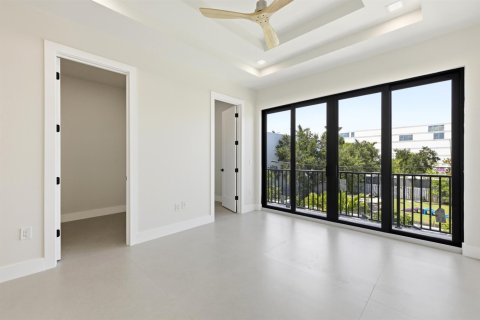 Adosado en venta en Fort Lauderdale, Florida, 3 dormitorios, 252.97 m2 № 2268478 - foto 22