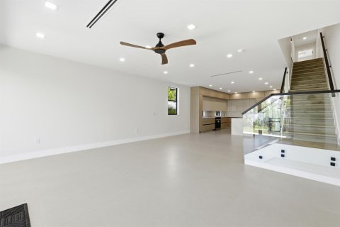 Adosado en venta en Fort Lauderdale, Florida, 3 dormitorios, 252.97 m2 № 2268478 - foto 19
