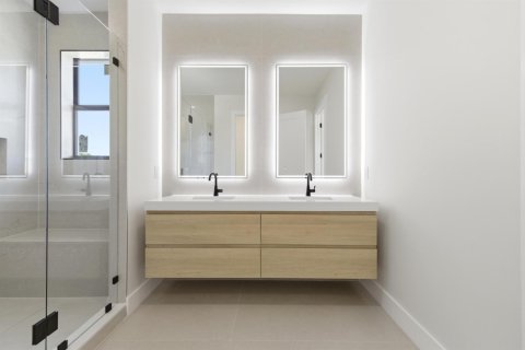 Adosado en venta en Fort Lauderdale, Florida, 3 dormitorios, 252.97 m2 № 2268478 - foto 24