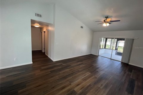 Villa ou maison à vendre à Orlando, Floride: 4 chambres, 159.79 m2 № 1825345 - photo 3