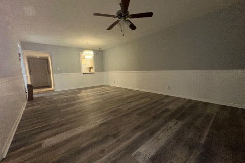 Снять в аренду кондоминиум в Дейви, Флорида 2 спальни, 88.16м2, № 1118720 - фото 1