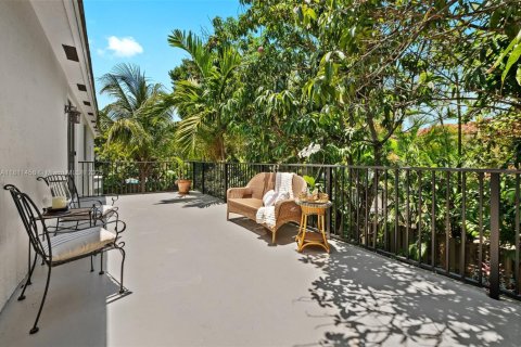 Casa en venta en Palmetto Bay, Florida, 5 dormitorios, 311.87 m2 № 1756732 - foto 25