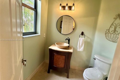Casa en venta en Palmetto Bay, Florida, 5 dormitorios, 311.87 m2 № 1756732 - foto 14