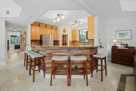 Casa en venta en Palmetto Bay, Florida, 5 dormitorios, 311.87 m2 № 1756732 - foto 10