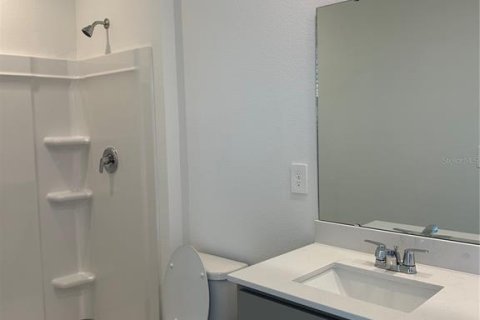 Townhouse in Davenport, Florida 3 bedrooms, 136.01 sq.m. № 2221673 - photo 5