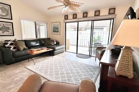 Casa en venta en New Smyrna Beach, Florida, 2 dormitorios, 99.03 m2 № 1560986 - foto 15
