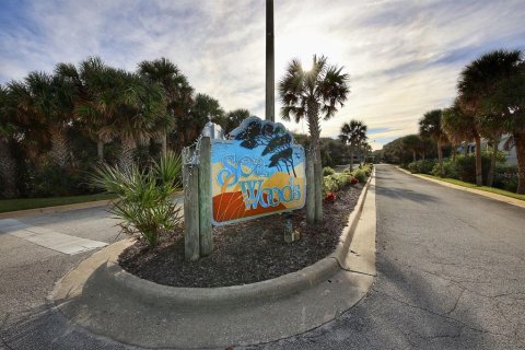 Casa en venta en New Smyrna Beach, Florida, 2 dormitorios, 99.03 m2 № 1560986 - foto 1
