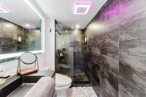 Купить кондоминиум в Бока-Ратон, Флорида 4 комнаты, 111.48м2, № 2082792 - фото 22