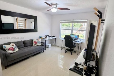 Casa en venta en Weston, Florida, 4 dormitorios, 261.24 m2 № 2257045 - foto 27