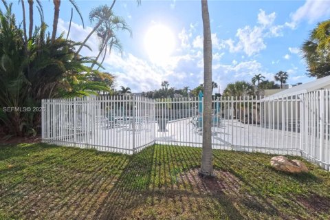 Condo in Aventura, Florida, 3 bedrooms  № 2043099 - photo 7