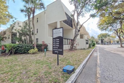 Condo in Aventura, Florida, 3 bedrooms  № 2043099