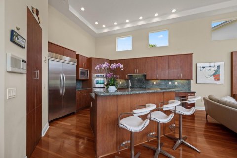 House in Wellington, Florida 5 bedrooms, 374.77 sq.m. № 2190194 - photo 11
