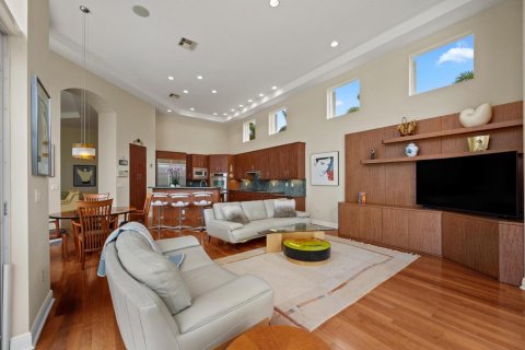 House in Wellington, Florida 5 bedrooms, 374.77 sq.m. № 2190194 - photo 8