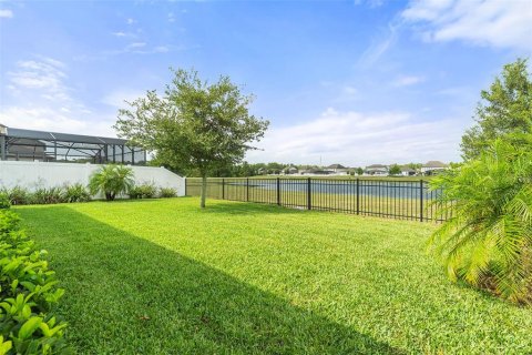 Villa ou maison à vendre à Saint Cloud, Floride: 4 chambres, 191.75 m2 № 1765750 - photo 2