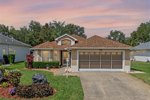 House in Leesburg, Florida 3 bedrooms, 149.29 sq.m. № 1677099 - photo 2