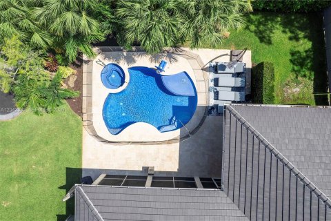 House in Parkland, Florida 5 bedrooms, 306.02 sq.m. № 2267611 - photo 29
