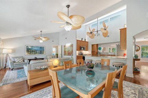 House in Sarasota, Florida 4 bedrooms, 295.43 sq.m. № 2403214 - photo 16