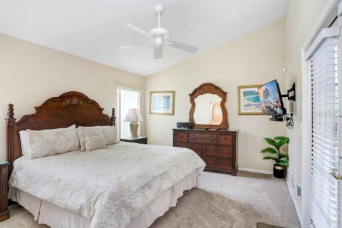 House in Kissimmee, Florida 4 bedrooms, 164.16 sq.m. № 1833192 - photo 14