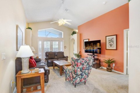 House in Kissimmee, Florida 4 bedrooms, 164.16 sq.m. № 1833192 - photo 11