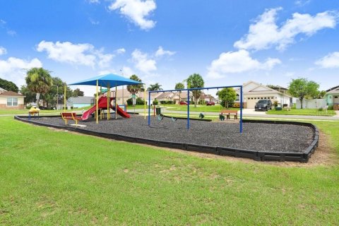House in Kissimmee, Florida 4 bedrooms, 164.16 sq.m. № 1833192 - photo 30