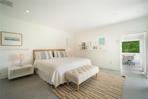 Villa ou maison à vendre à Key Biscayne, Floride: 5 chambres, 316.33 m2 № 2068641 - photo 24