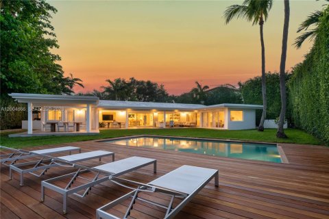 Villa ou maison à vendre à Key Biscayne, Floride: 5 chambres, 316.33 m2 № 2068641 - photo 20