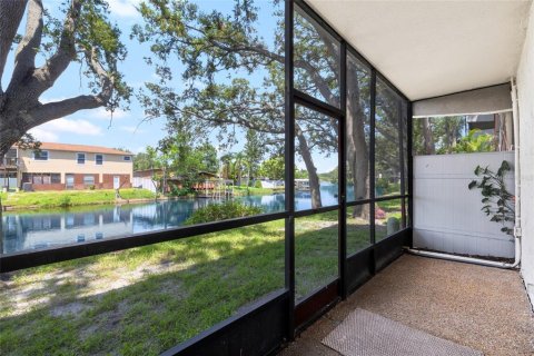 Condo in Tampa, Florida, 1 bedroom  № 1829368 - photo 20