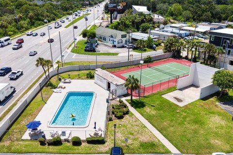 Condo in Tampa, Florida, 1 bedroom  № 1829368 - photo 30