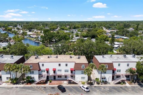 Condo in Tampa, Florida, 1 bedroom  № 1829368 - photo 29