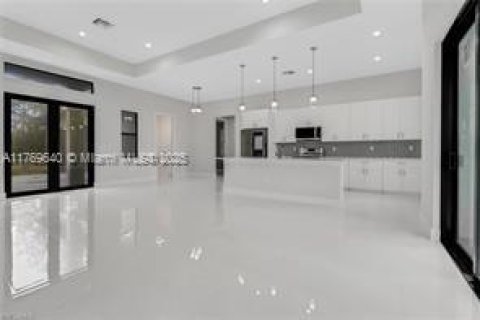 Villa ou maison à vendre à Naples, Floride: 3 chambres № 1867671 - photo 9