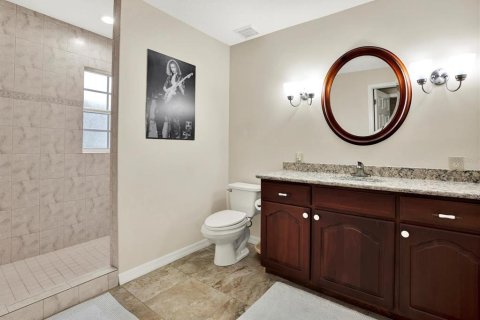 House in Seminole, Florida 3 bedrooms, 198.9 sq.m. № 1784303 - photo 26