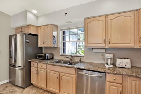 House in Seminole, Florida 3 bedrooms, 198.9 sq.m. № 1784303 - photo 14