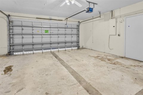 Casa en venta en Homestead, Florida, 3 dormitorios, 149.02 m2 № 1945687 - foto 20
