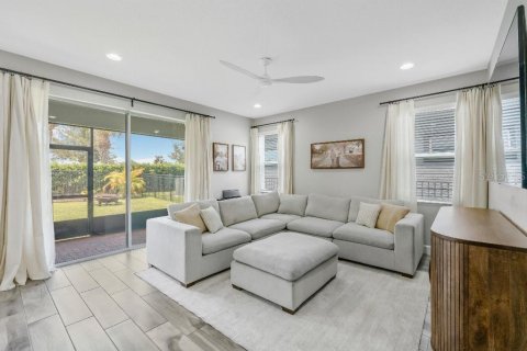 Villa ou maison à vendre à Apollo Beach, Floride: 4 chambres, 235.23 m2 № 2224443 - photo 7