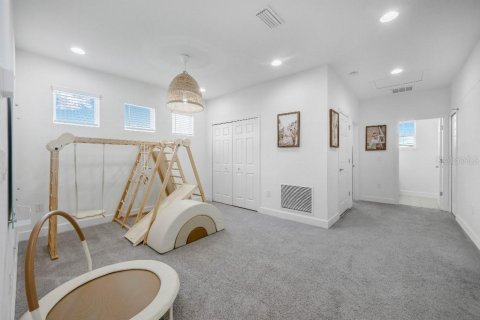 Villa ou maison à vendre à Apollo Beach, Floride: 4 chambres, 235.23 m2 № 2224443 - photo 24
