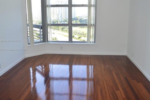 Condo in Aventura, Florida, 2 bedrooms  № 1838624 - photo 7