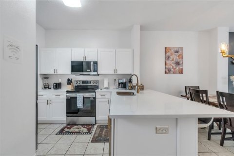 Купить таунхаус в Киссимми, Флорида 3 комнаты, 119.94м2, № 1789805 - фото 4