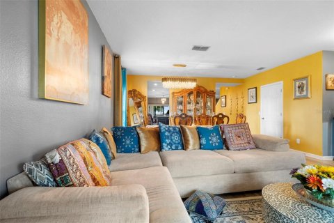 Villa ou maison à vendre à Groveland, Floride: 5 chambres, 310.11 m2 № 1911269 - photo 12