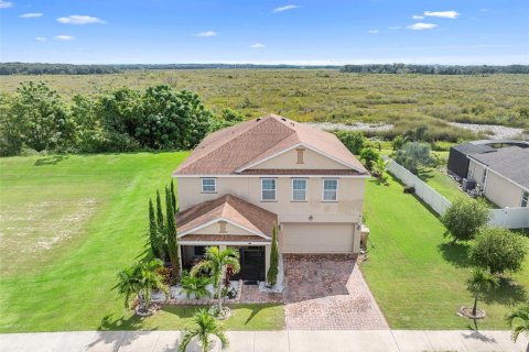 Villa ou maison à vendre à Groveland, Floride: 5 chambres, 310.11 m2 № 1911269 - photo 2