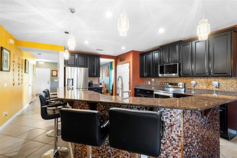 Villa ou maison à vendre à Groveland, Floride: 5 chambres, 310.11 m2 № 1911269 - photo 18