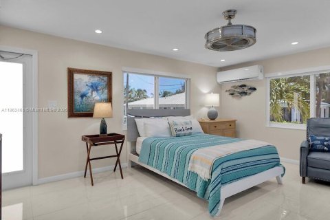 House in Islamorada, Village of Islands, Florida 2 bedrooms, 86.21 sq.m. № 1890280 - photo 9