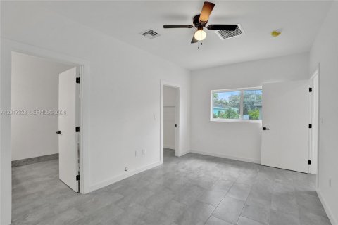 House in Fort Lauderdale, Florida 3 bedrooms № 2189413 - photo 27