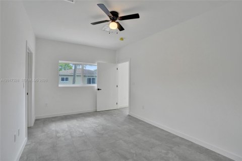 House in Fort Lauderdale, Florida 3 bedrooms № 2189413 - photo 28