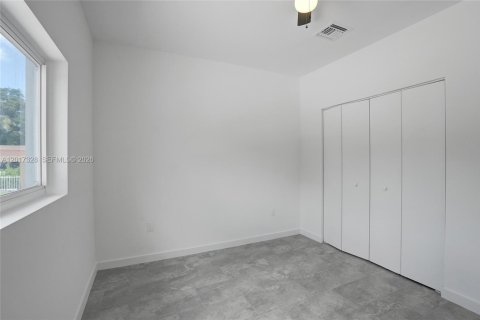 House in Fort Lauderdale, Florida 3 bedrooms № 2189413 - photo 24