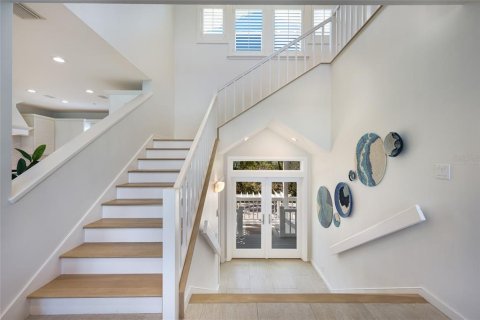 House in Boca Grande, Florida 3 bedrooms, 252.14 sq.m. № 2266971 - photo 4